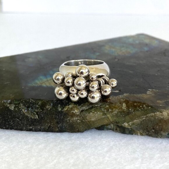 Signed Silpada Solid Sterling Silver 925 Cha Cha Ball Bead Dangle Ring Sz 7 - Picture 2 of 16